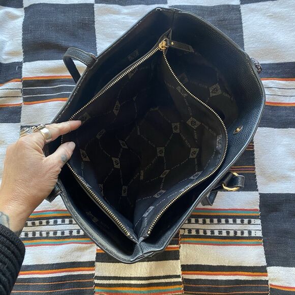 Anne Klein Large Shoulder Bag Tote. Black. Bandana & keychain Wallet. Pleather. - Picture 11 of 16